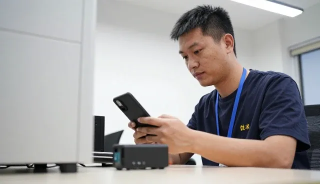 临泉县南方电子科技有限公司助力来料实现来料升级